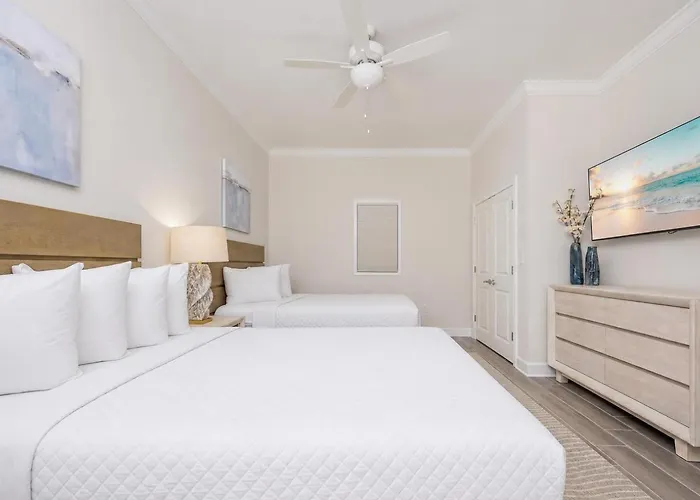 Phoenix Ii 404 Apartment